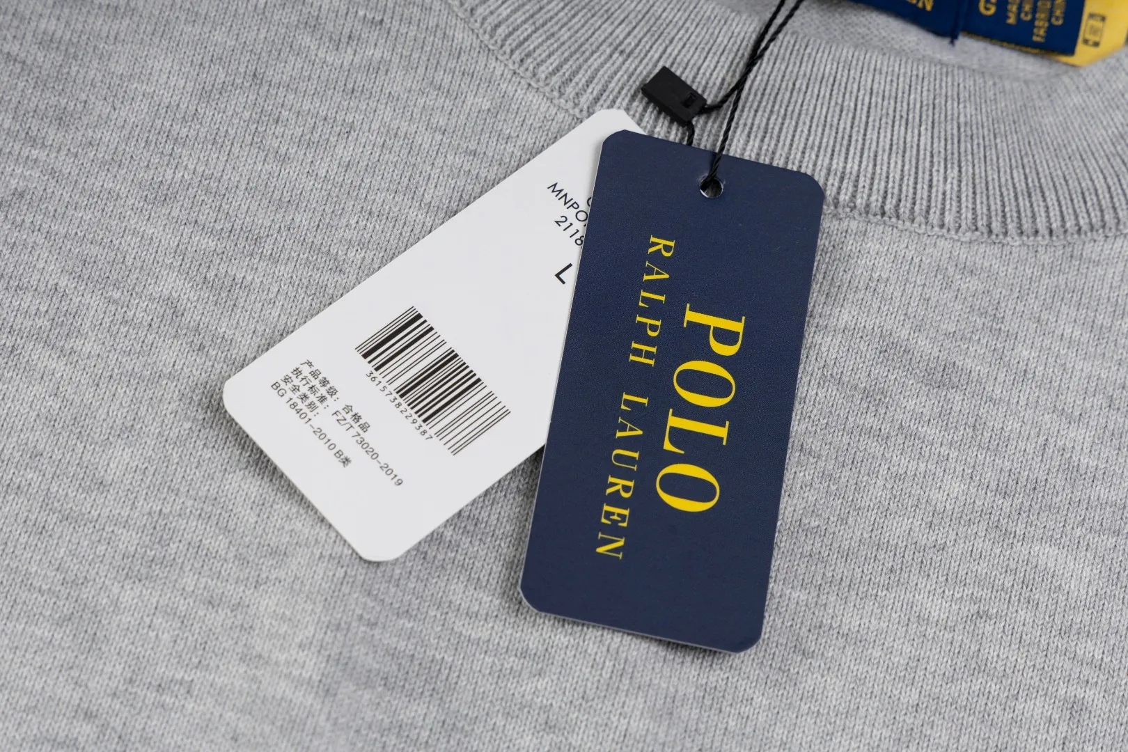 P206 #R80 Ralph Lauren Knitted Pony Embroidered Round Neck Pullover Sweater Official Website Synchronized Same Style for Men and Women Sizes: S-XL Color: White Blue Khaki Army Green Dark Gray Gray Navy Red Label Navy Blue White Label Black White Label Black Red Label Classic Cotton Yarn 100% White Cotton High Quality Goods Classic styles have always been popular! The workmanship details are very good! The simple round neck pullover sweater is always the standard, with classic brand embroidery on the chest! All major stars have the same style! Best for couples. High quality goods! Xinjiang cotton micro-elastic and smooth fabric has excellent quality. Pure cotton is soft and skin-friendly. Size: S M L